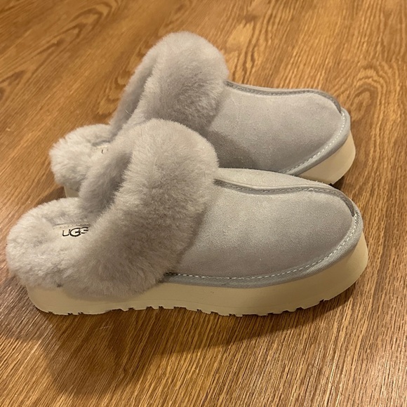 UGG Light Grey Shearling Mule Slippers - Picture 5 of 5